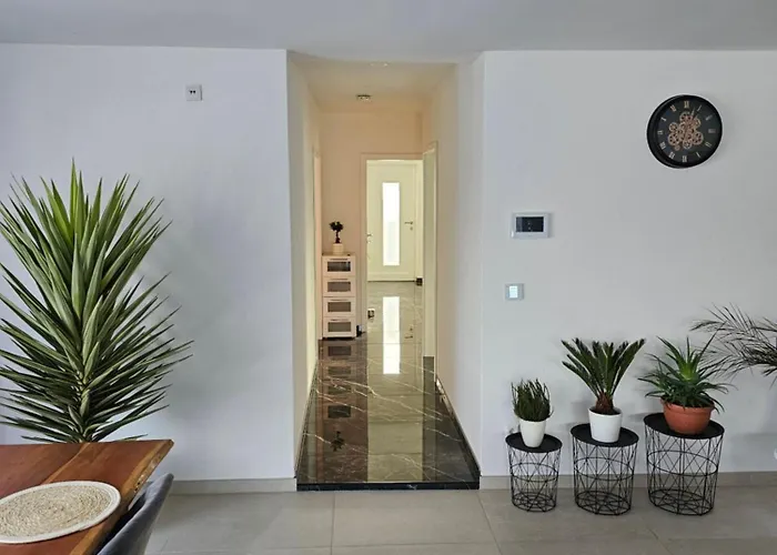 Sebastian's Royal Apartment